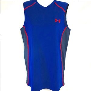 Under Armour Womens V Neck Fitted Heat Gear Top Size Sm/Pet